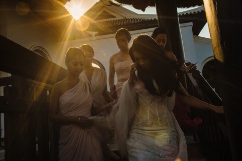A bridal party prepare for a ceremony at InterContinental Sun Peninsula Resort, Danang, Vietnam. Photo: Wainwright Weddings