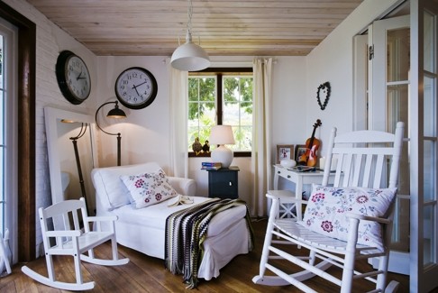 Rebekka Kristin’s home in Nam Shan mixes Scandinavian and French furniture.