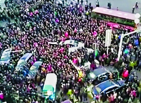 Coal miners protest in Shuangyashan, in Heilongjiang, protest over unpaid wages. Photo: SCMP Pictures