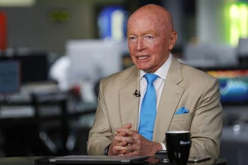 Mark Mobius, chairman of Templeton Emerging Markets Group, speaks during following a Bloomberg Television interview in London, U.K., on February 25, 2016. Photo: Bloomberg