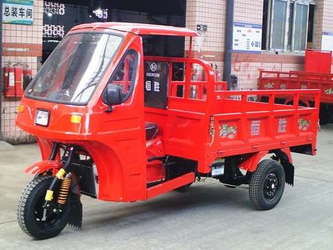 Electric and petrol-powered delivery tricycles were also targeted in the crackdown. Photo: SCMP Pictures