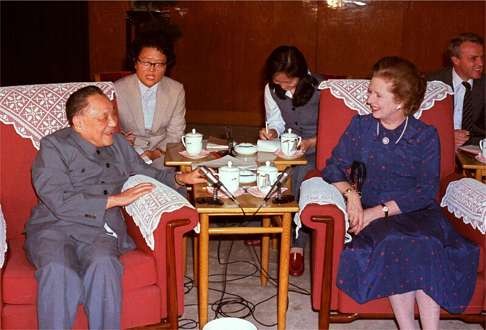 Deng Xiaoping (left) and British prime minister Margaret Thatcher talk in the Great Hall of the People in Beijing in 1982. Photo: AFP