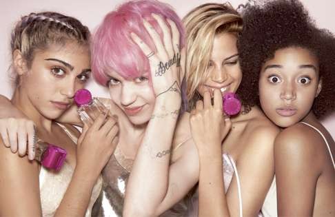 An advertisement for Pop perfume by Stella McCartney.