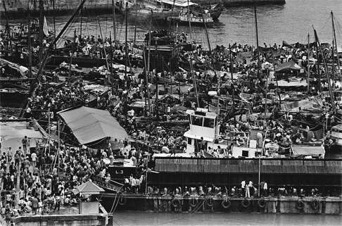 Vietnamese boatpeople arrive in Hong Kong in 1979. The city used a combination of repatriation and integration to resolve the problem. Photo: SCMP Pictures