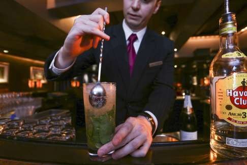 Sandberg makes a Mojito Royale.