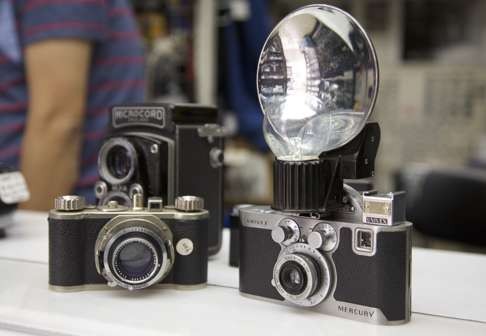 Antique cameras for sale as Sunrise camera shop in Sham Shui Po.