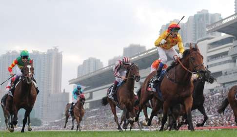 Akeed Mofeed and Whyte win the Hong Kong Cup in 2013. Photo: Kenneth Chan