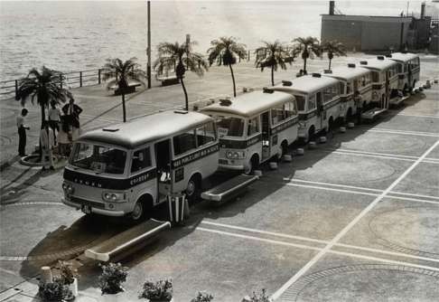Minibuses outside the City Hall in Central in 1972.