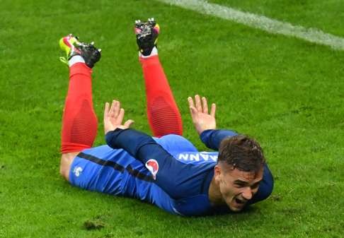 France’s Antoine Griezmann bags another goal against Iceland. Photo: AFP