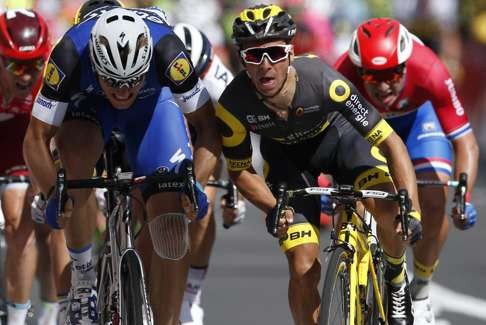 Marcel Kittel (left) edges Bryan Coquard in the sprint at the end of the fourth stage of the Tour de France. Photo: EPA