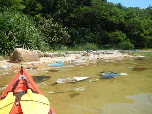 Plastic and other waste has washed up along wide stretches of Hong Kong’s southern coasts. David Wilson of Sea Kayak Hong Kong found only one 15-metre trash-free stretch in a day spent surveying trash hot spots.