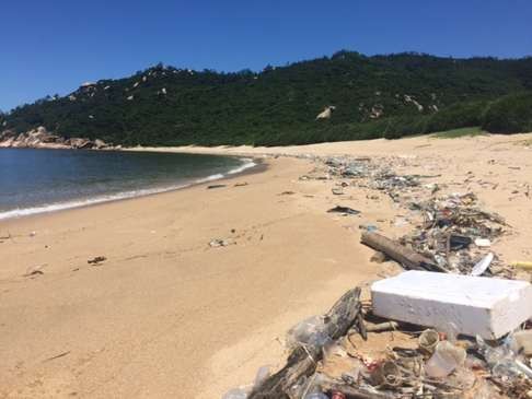 Rubbish on the beach at Tai Long Wan, Lantau Island. Photo: Siobhan Thomas