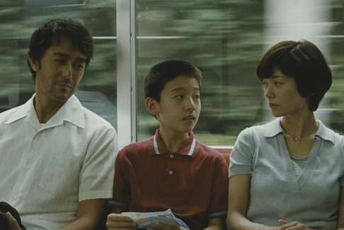 Abe with Taiyo Yoshizawa (middle) and Yoko Maki in After the Storm.