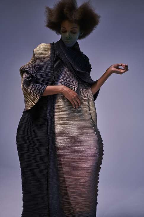 Floating Flame, a metal plated and pleated dress, from Xu’s Xiangwangyi collection.