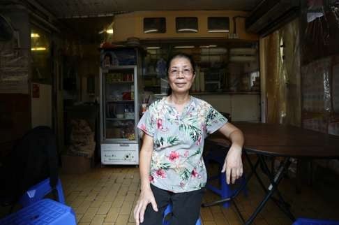 Mrs Kwok (Sara Yau) sells takeaway lunches to the elderly and poor for only HK$5.