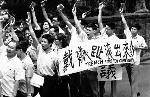Left-wing workers demand a meeting with Governor Sir David Trench in 1967.