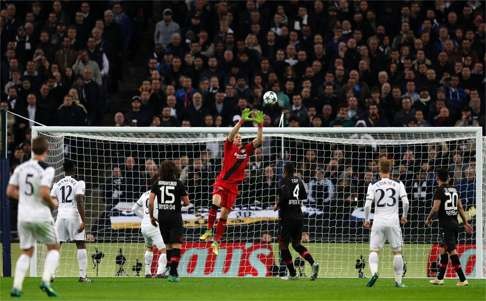 Leverkusen goalkeeper Bernd Leno claims the ball. Photo: AFP