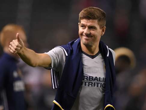 Steven Gerrard says goodbye to Los Angeles Galaxy fans. Photo: AP