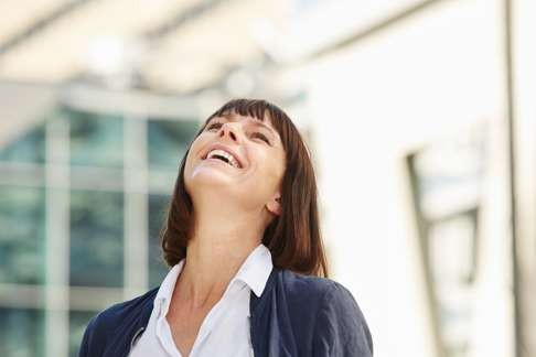 Happy, optimistic women live longer, a new study shows.