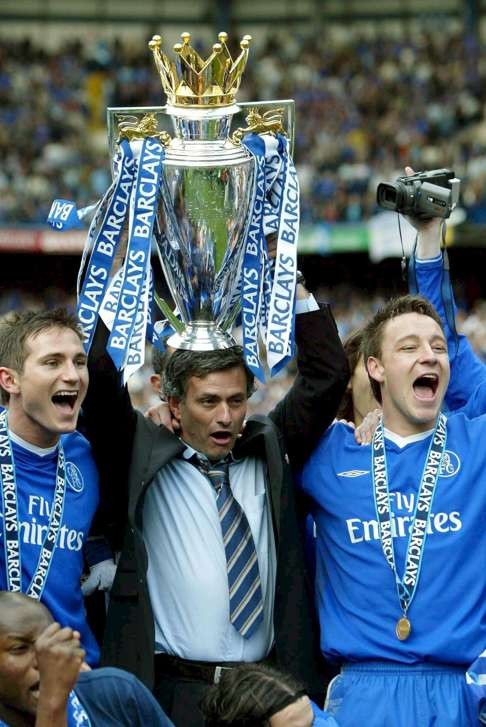 Jose Mourinho started the Premier League trend of fast-off-the-blocks as he led Chelsea to the title in 2005. Photo: EPA