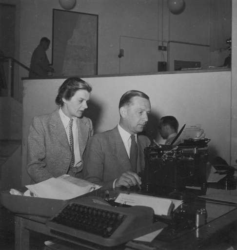 Hollingworth and fiancee Geoffrey Hoare in Palestine in 1940s. Photo: Handout