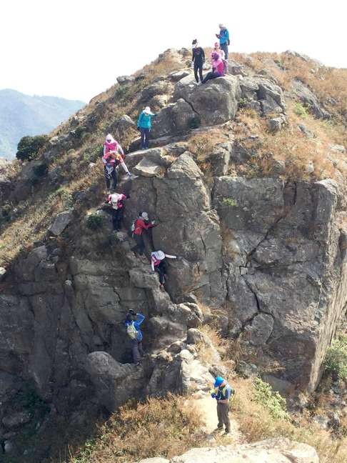 Hikers on West Dog Tooth Ridge in Lantau. Photo: Hong Kong Hiking Meetup