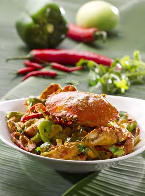 Cafe Aficionado’s Thai yellow curry crab.