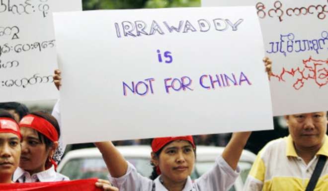 Myanmarese living in Malaysia protest against the Myitsone dam project outside Myanmar’s embassy in Kuala Lumpur in September 2011. Photo: Reuters