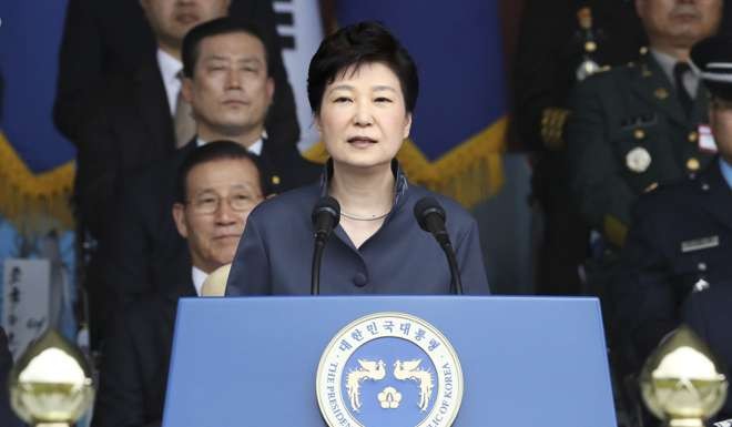 South Korean President Park Geun-hye praised the king as “the father of Thailand”. Photo: Kyodo