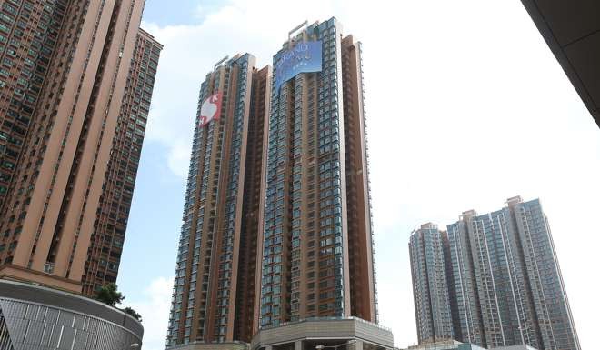 Sun Hung Kai Properties' Grand Yoho development in Yuen Long. The developer’s shares closed at HK$104 on Monday. Photo: K. Y. Cheng