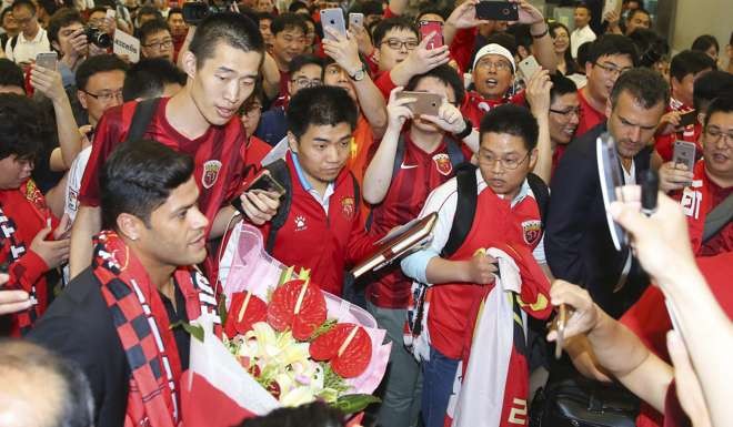 Hulk arrived in China from Russia. Photo: AP