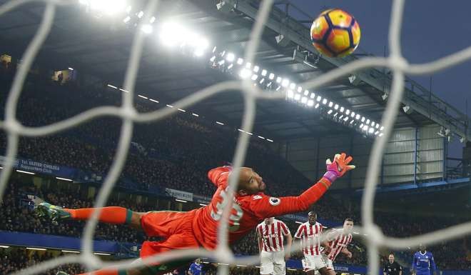 Chelsea’s Willian scores their second goal. Photo: Reuters