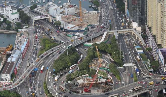 A view of the Cross-Harbour Tunnel in Causeway Bay last August. Tunnel and bridge tolls should be priced to control congestion and reduce use by private cars. Photo: Dickson Lee