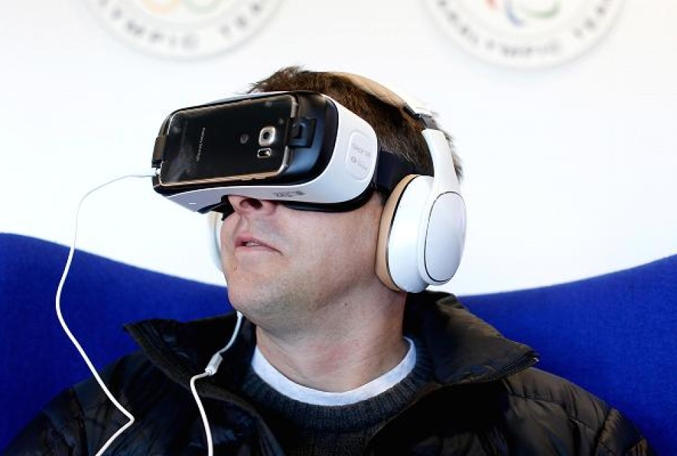 EyeSight's innovation doesn't require new hardware to be built, instead embedding a code into apps or software within existing capabilities on smartphones compatible with VR. Photo: Getty Images