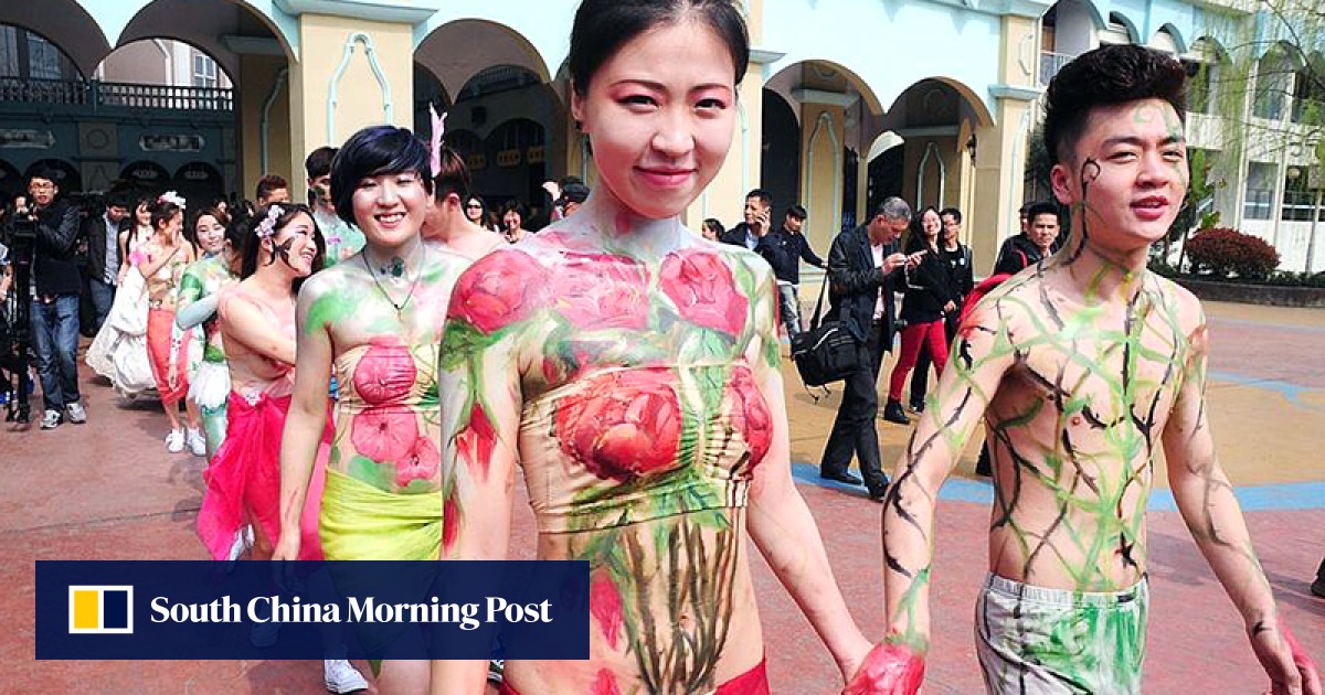 Asian Bride Loves Posing Nude - Around the nation: Chinese 'naked' wedding celebrations focus on love - not  money | South China Morning Post